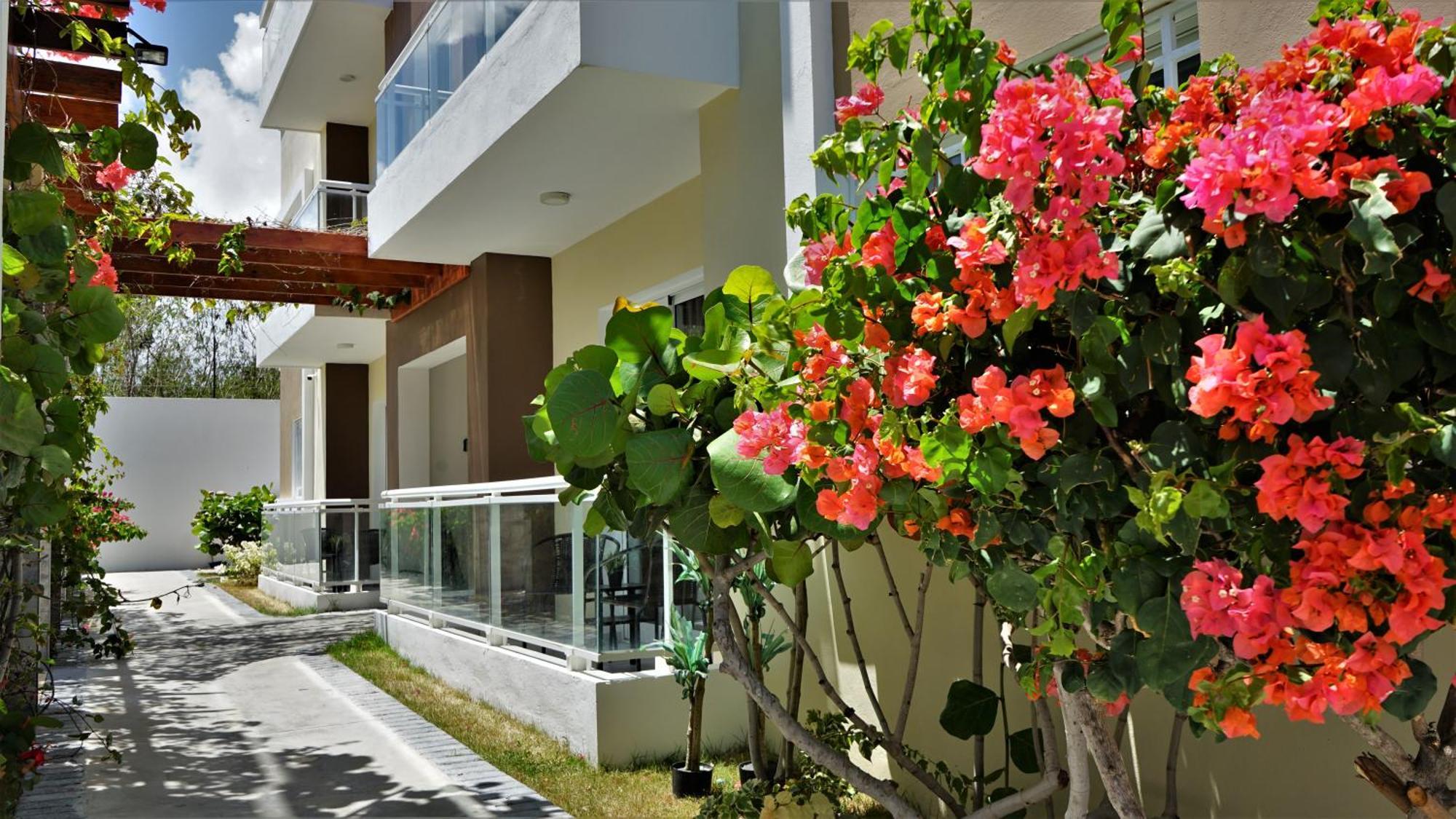 La Yarolina Apartment Punta Cana Exterior photo