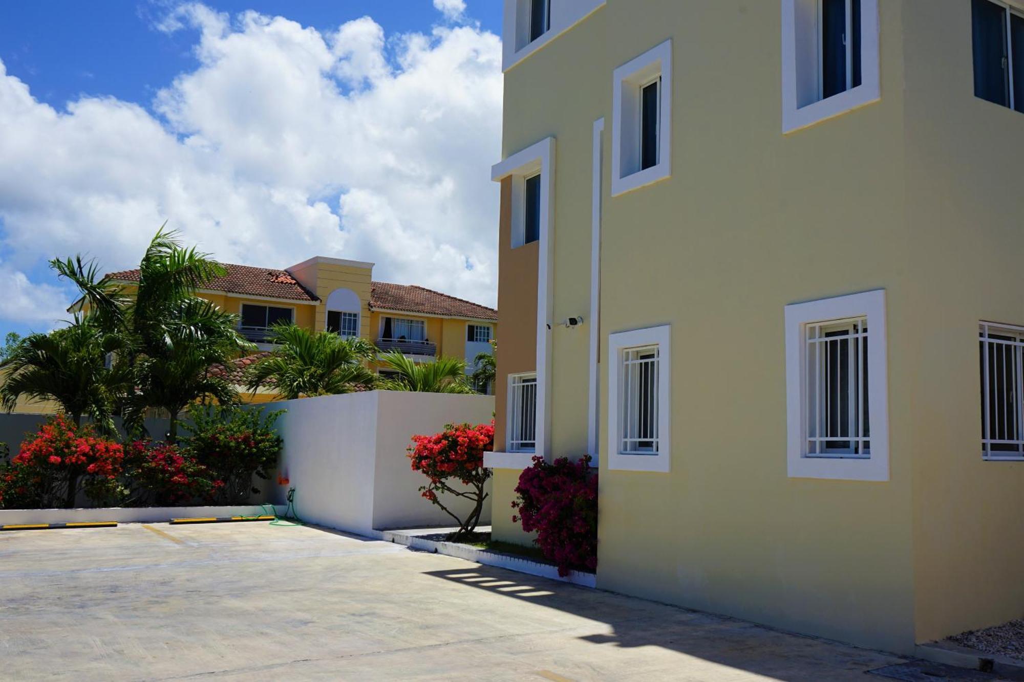 La Yarolina Apartment Punta Cana Exterior photo
